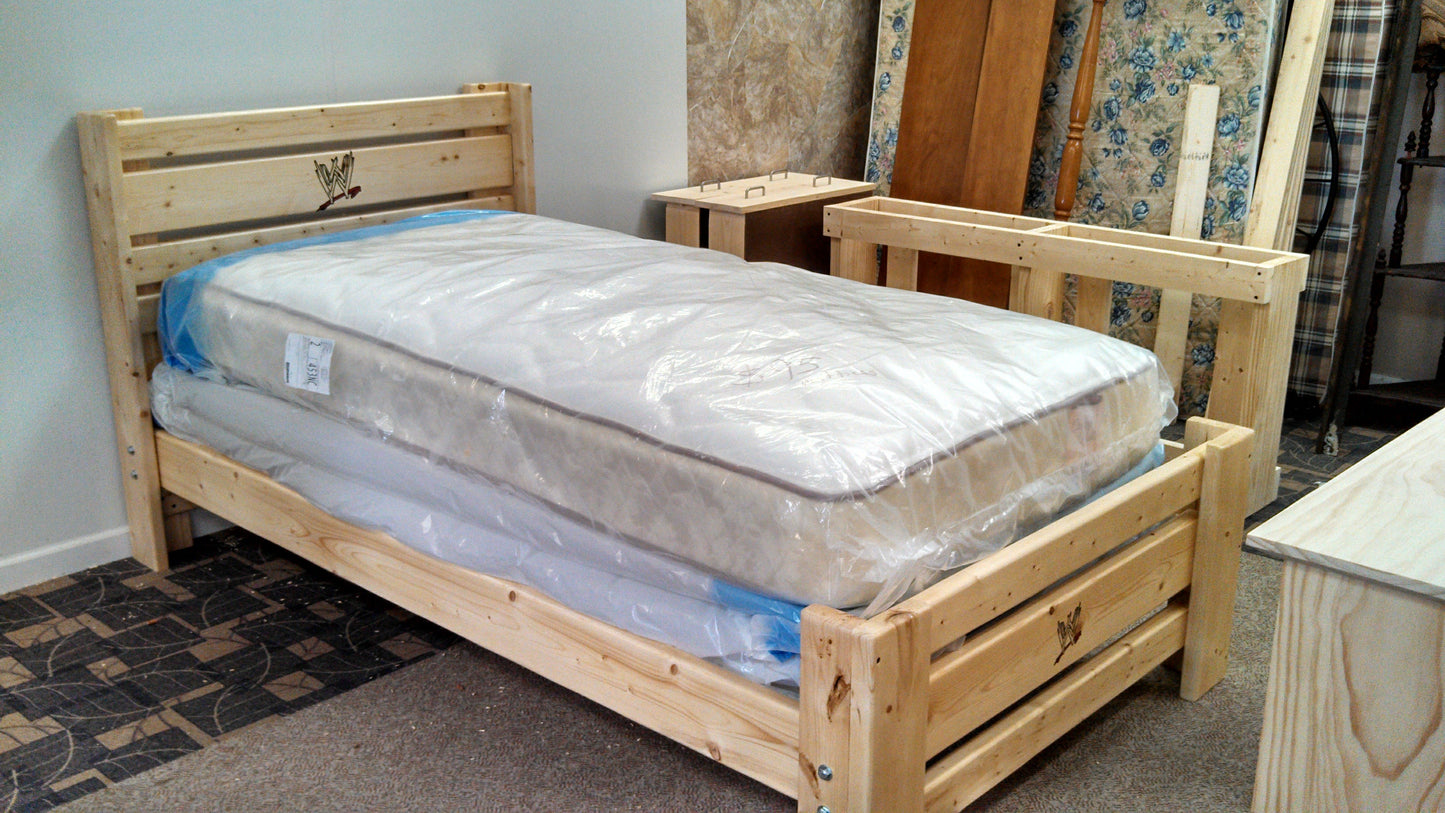 Plank Style Traditional Bed