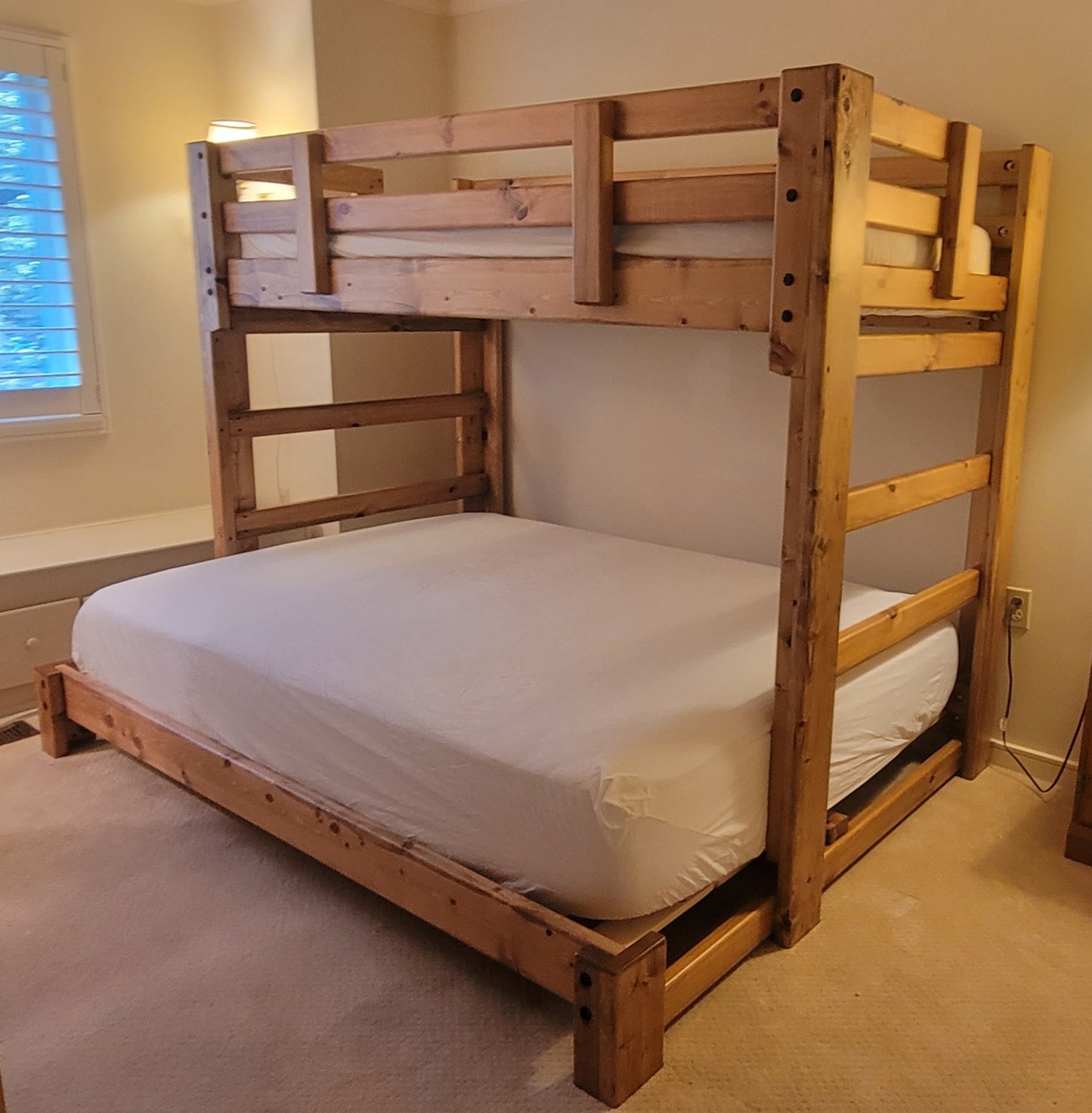 Queen Size Bunk Bed - Traditional Style Big Mama Bunk